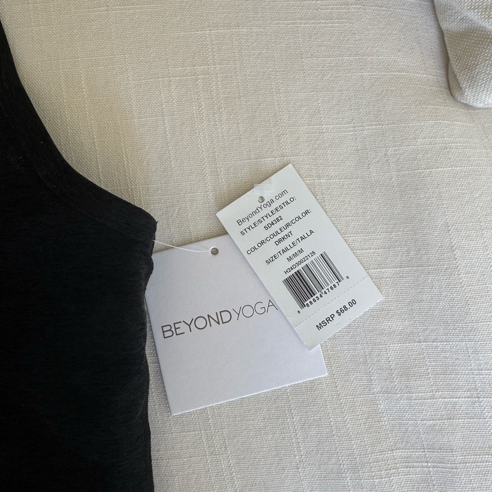Beyond Yoga Spacedye Slim Racerback Cropped Tank - Picture 5 of 5